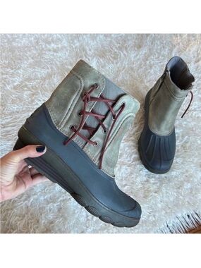 Sperry Saltwater Wedge Spray Snow/Rain Boots Sz 10 Leather Rubber Side zipper